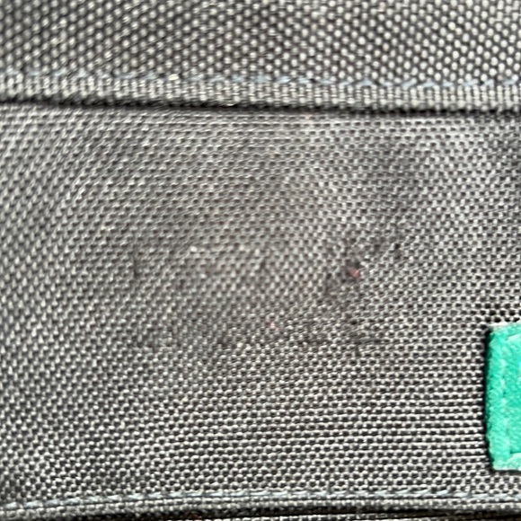 COPY - LL Bean Healthy Back bag Black EUC - Picture 10 of 17